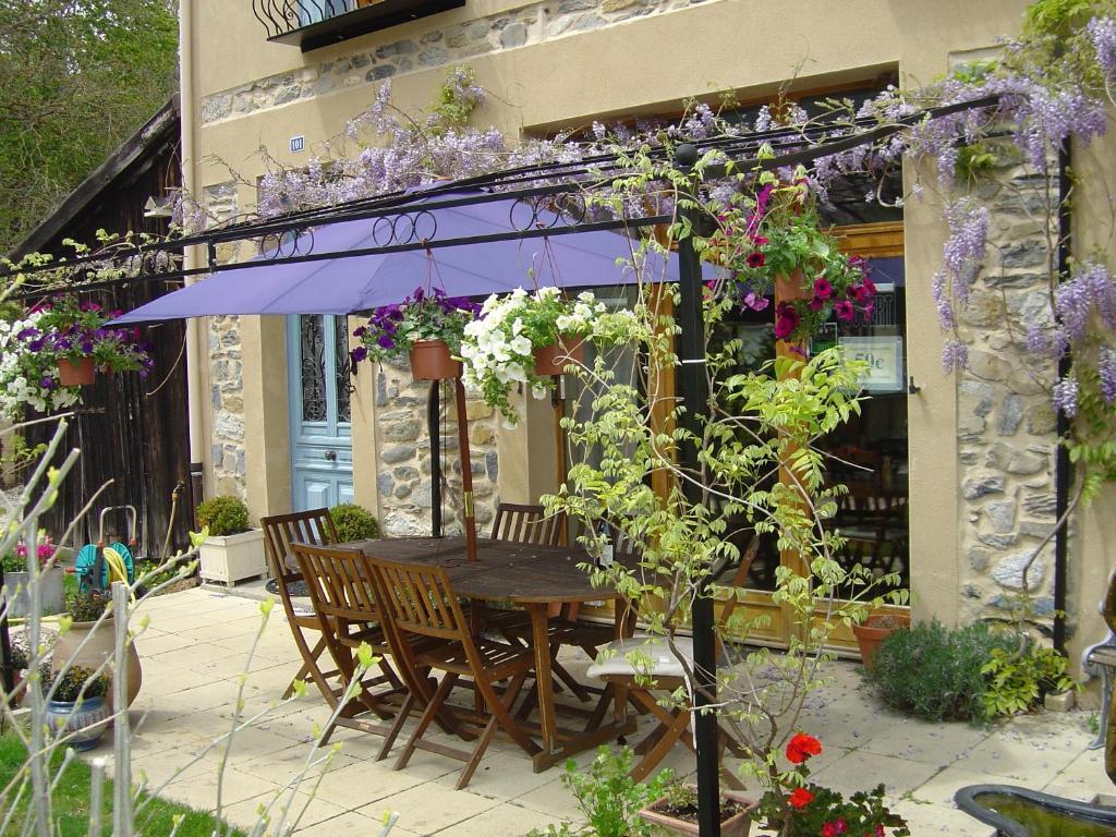 Bed and Breakfast Aux Quatre Saisons Axat Экстерьер фото