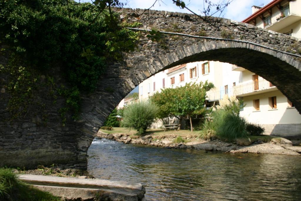 Bed and Breakfast Aux Quatre Saisons Axat Экстерьер фото