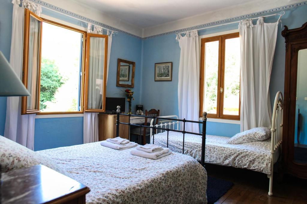Bed and Breakfast Aux Quatre Saisons Axat Номер фото